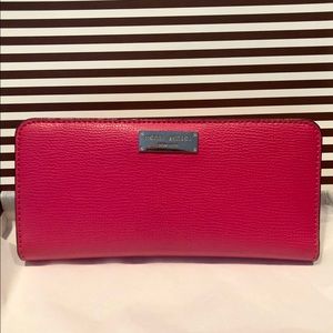 HENRI BENDEL ORIGINAL WEST 57TH SINGLE SNAP WALLET